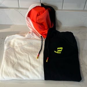 Under Armour sweatshirt